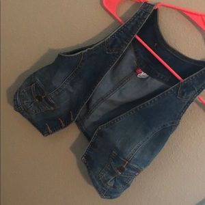 Short jean vest